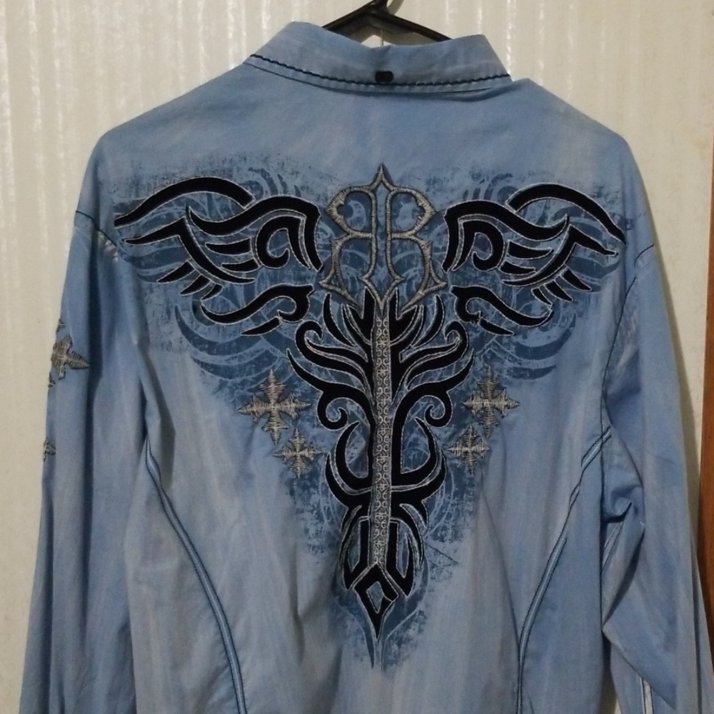 Shirt - Picture 2 of 2